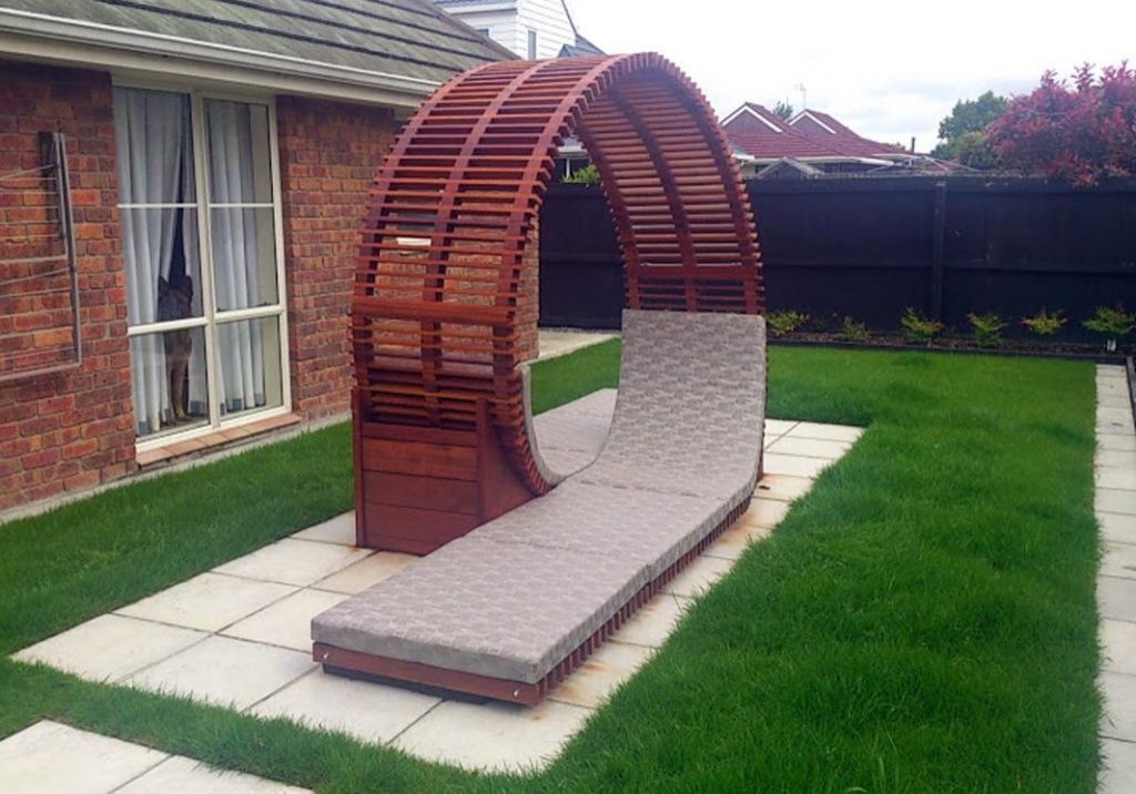 Cedar double spiral deckchair