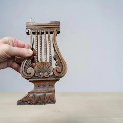 Lyre-back corner chair — detail