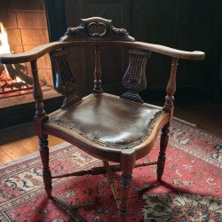 Lyre-back corner chair